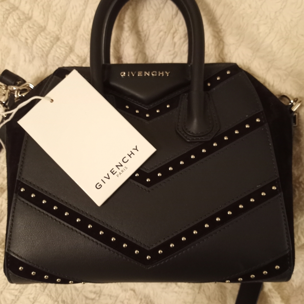Givenchy antigona mini